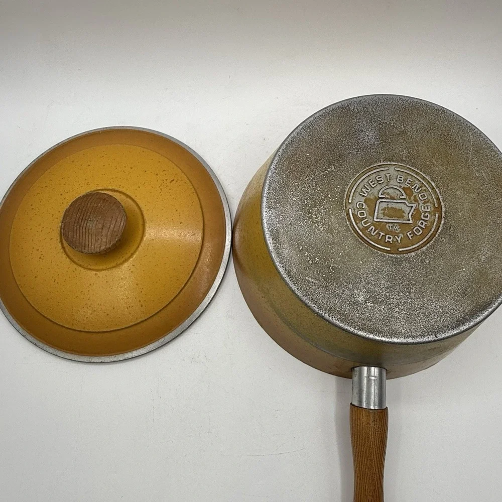 Vintage West‎ Bend Country Forge Aluminum Harvest Orange 3 Qt Sauce Pan With Lid